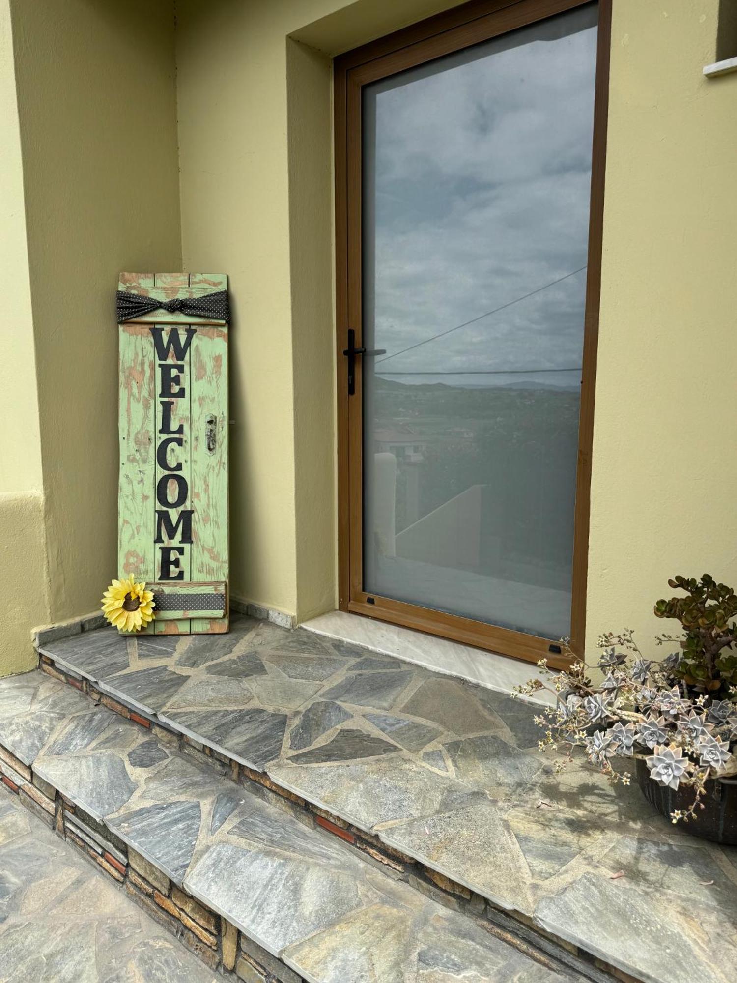 Despoina Meletiadou Nea Roda Esterno foto